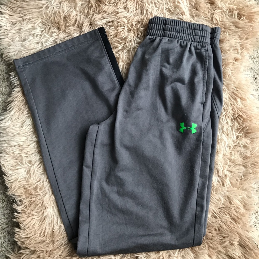 Boys youth XL under armour athletic pants
